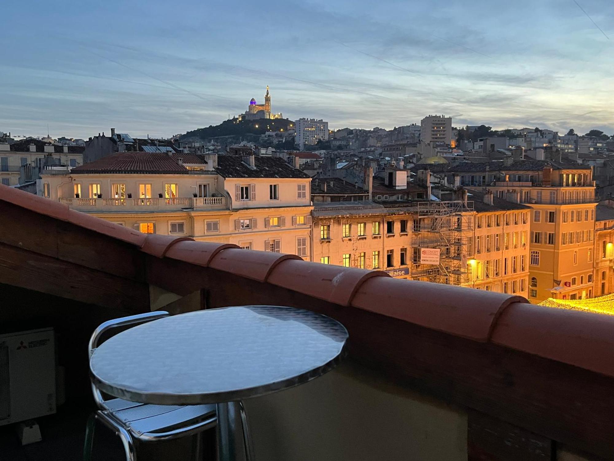 Loft Moderne Vue Vieux Port Terrasse Rooftop Daire Marsilya Dış mekan fotoğraf